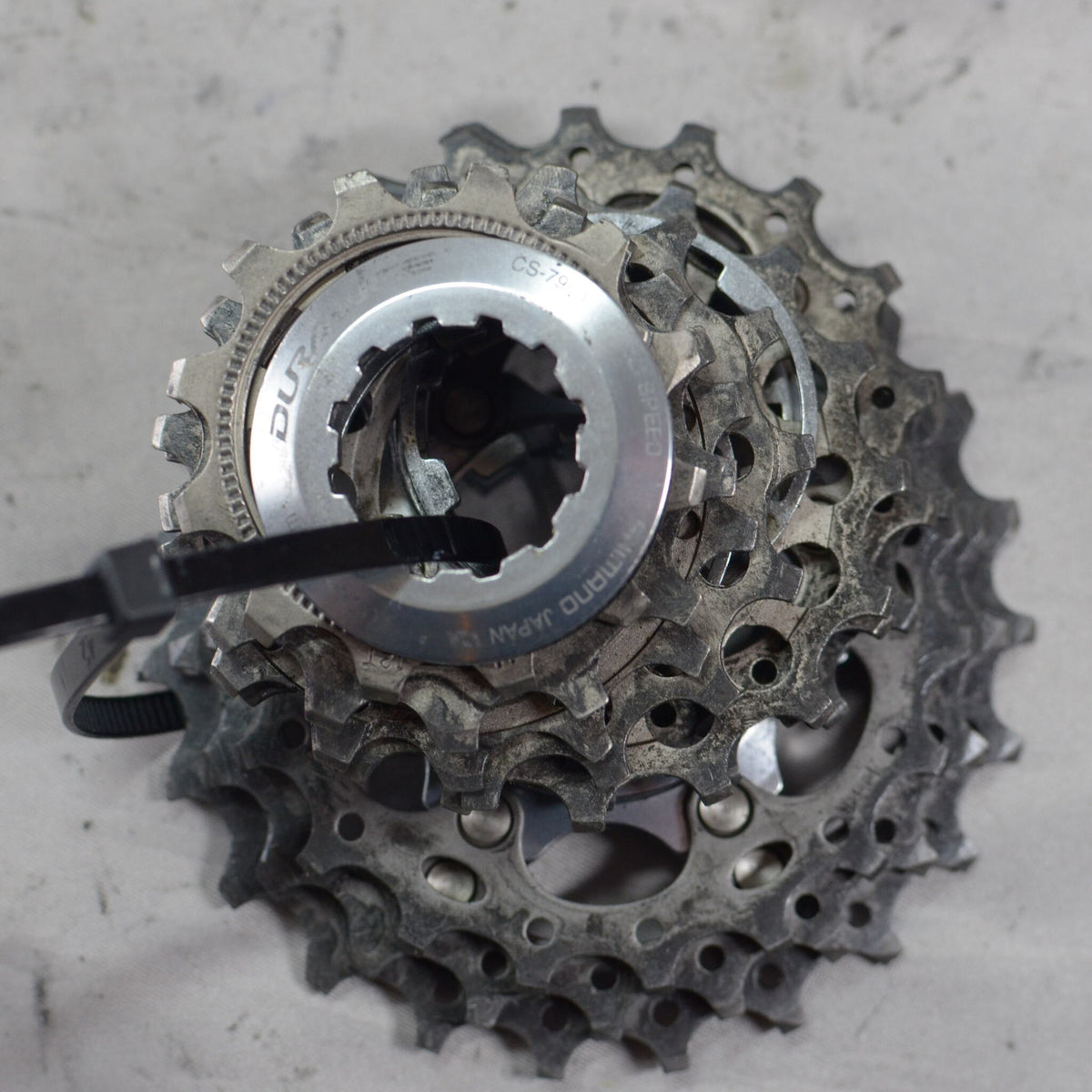 Shimano Dura Ace 7900 CS-7900 10 Speed Cassette 11-23T Titanium, 8/10