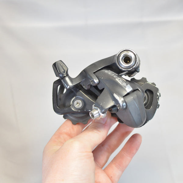 Shimano Ultegra 6700 RD-6700 10 Speed Rear Derailleur - Short Cage Gray, Nice
