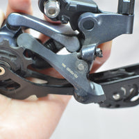 VG++ Shimano Ultegra R8000 RD-R8000-GS Medium Cage 11 Speed Rear Derailleur