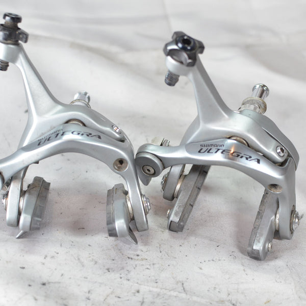 Shimano Ultegra 6700 BR-6700 Front & Rear Brake Caliper Pair Gray, 8/10 VG