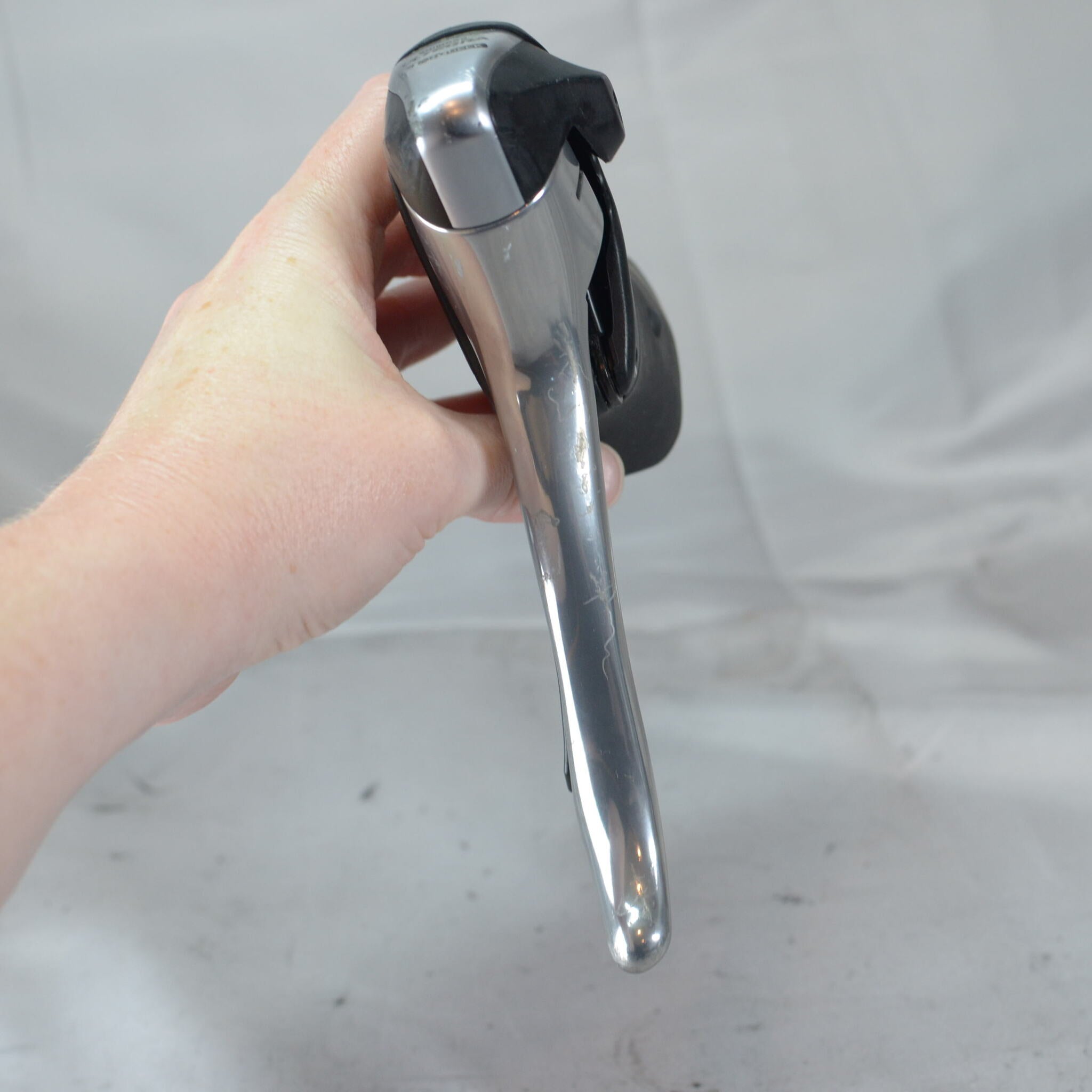 Shimano Ultegra 6600 ST-6600 10 速右/后变速杆，8/10 VG