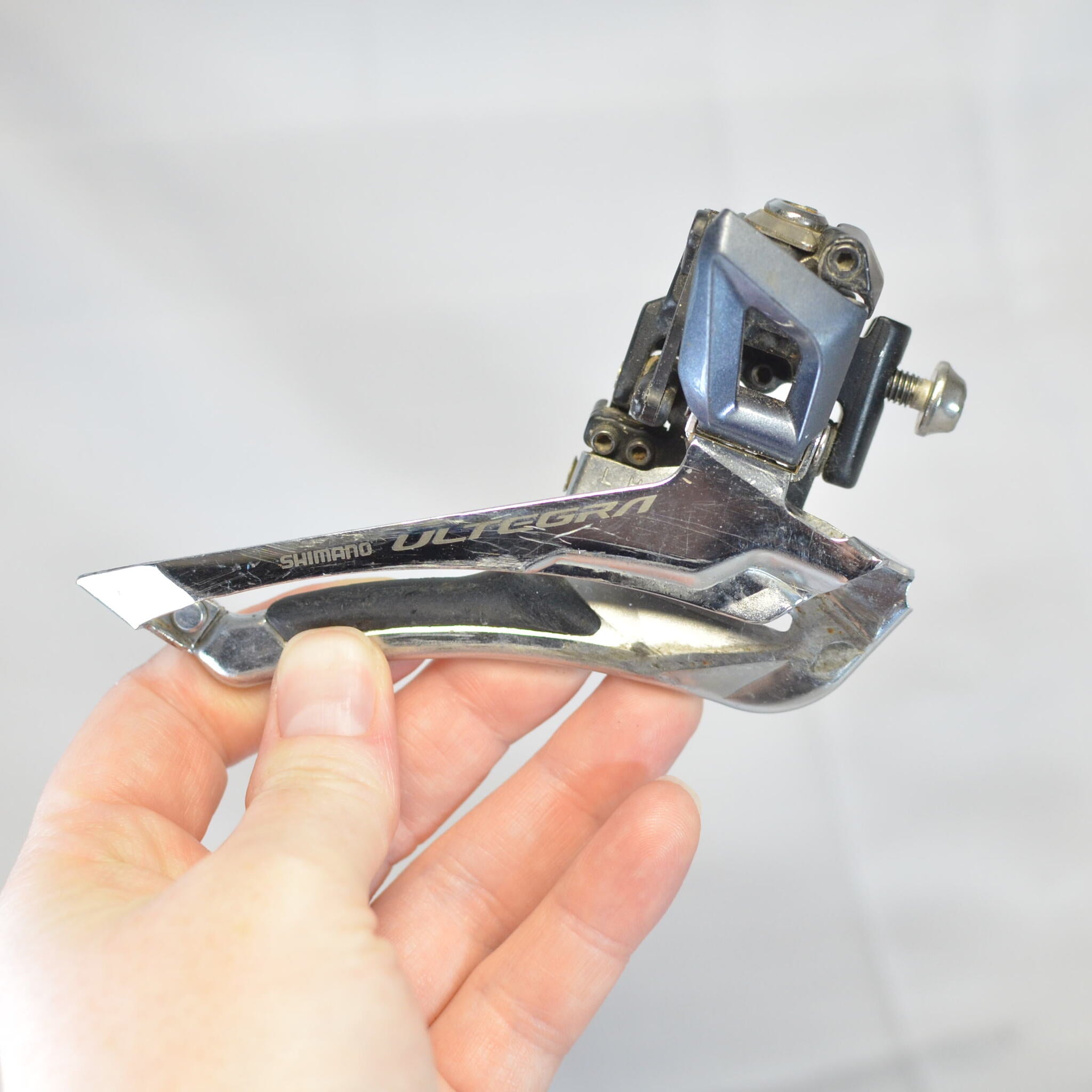 Dérailleur Avant Shimano Ultegra FD-6500 - Équipements vélos Dérailleur Avant Shimano Ultegra FD-6500 - Équipements vélos