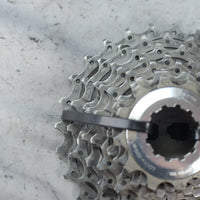 Shimano Dura Ace 7700 CS-7700 9 速飞轮 12-25t