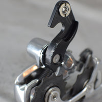 Shimano 105 RD-5600 10 速后变速器 - 长笼