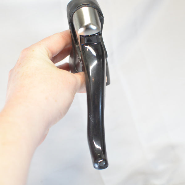 Shimano 105 5700 ST-5700 RIGHT/REAR 10 Speed STI Shifter, Black, 8/10 VG