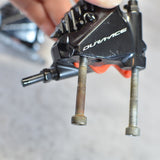 Shimano Dura Ace 9100 BR-R9170 Flat Mount Disc Brake Pair