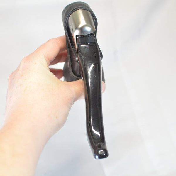Shimano 105 5700 ST-5700 RIGHT/REAR 10 Speed STI Shifter, Black, 8/10 VG
