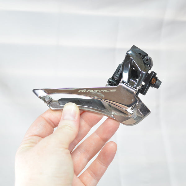 Shimano Ultegra 6800 FD-6800 10 速前变速器，9/10 EXC+