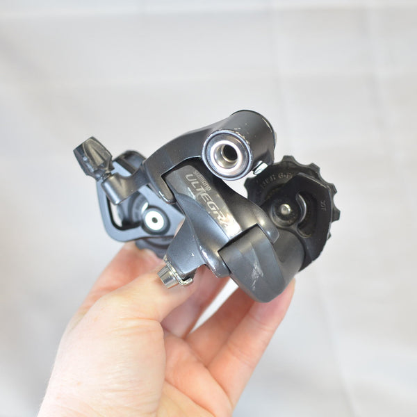 Shimano Ultegra 6700 RD-6700 10 Speed Rear Derailleur - Short Cage, 8/10 VG