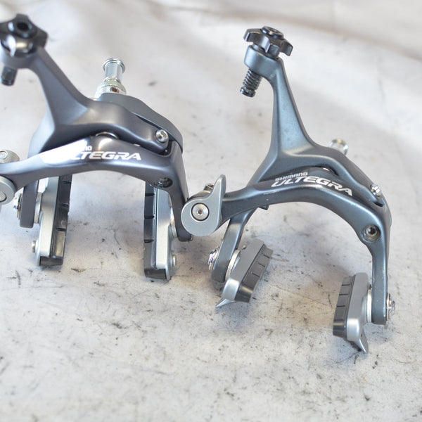 EXC+ Takeoff Shimano Ultegra 6700 BR-6700 Front & Rear Brake Caliper Pair Gray