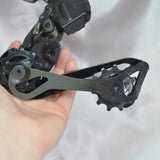 Shimano Ultegra Di2 R8100 RD-R8150 12 Speed Electronic Rear Derailleur, 8/10 VG