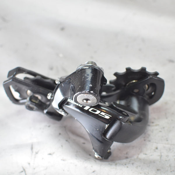 Shimano 105 5800 RD-5800-GS Medium Cage Rear Derailleur, 11 Speed, 8/10 VG+