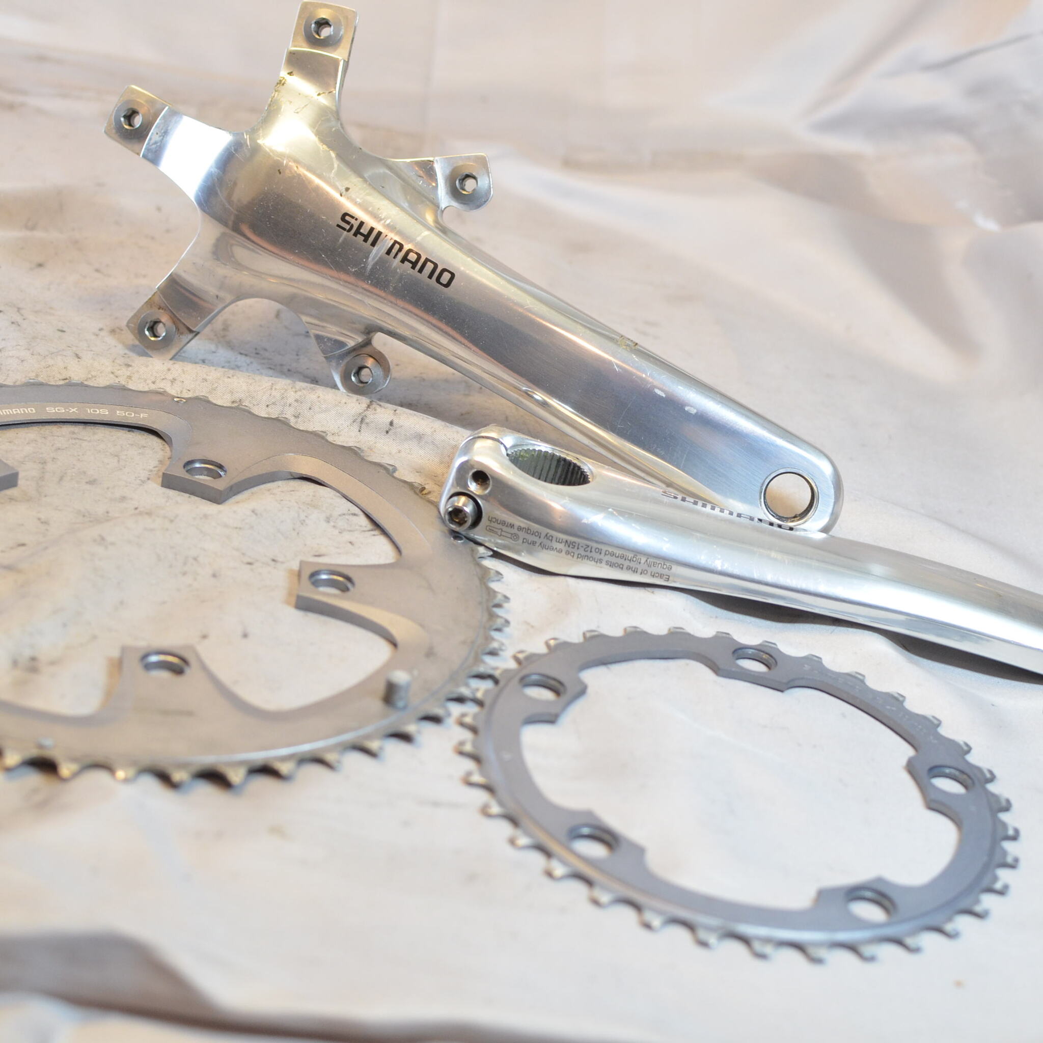 Shimano R700 10 Speed COMPACT Crankset FC-R700 50-34 172.5mm